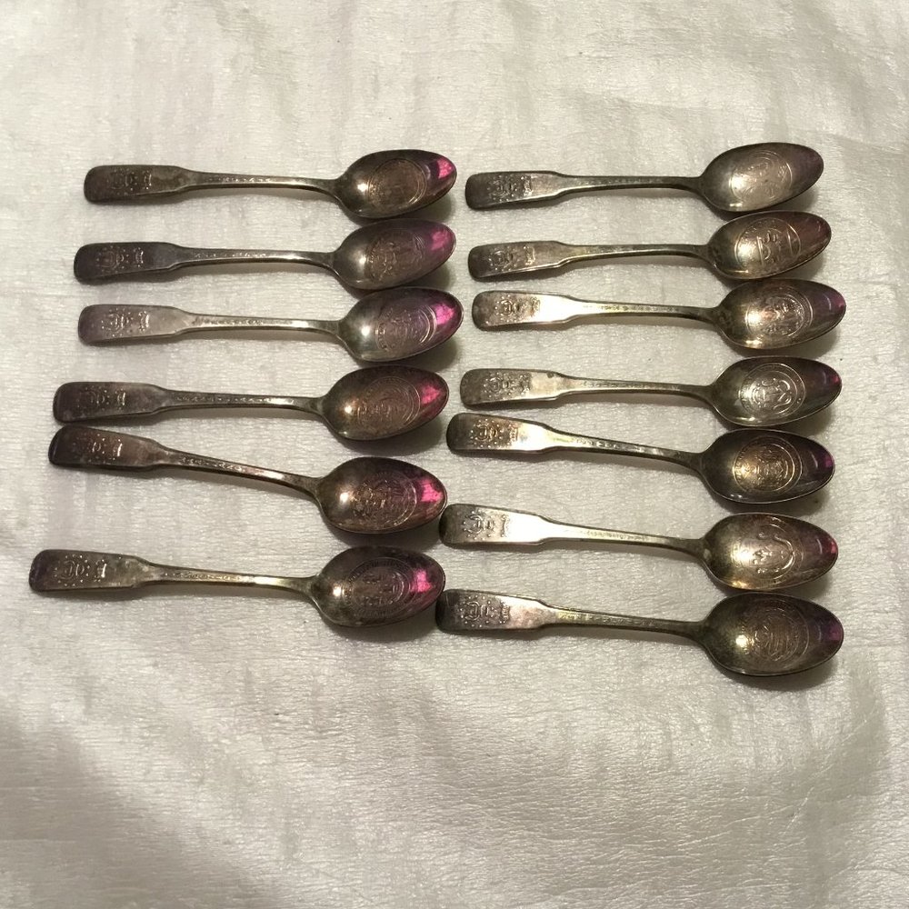Lot of 13 International Silver Bicentennial US States Souvenir Spoons - Picture 15 of 16